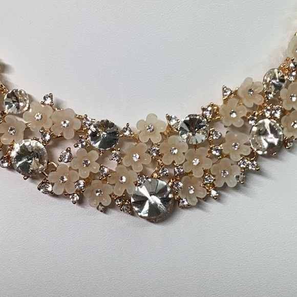 Bling Necklace and Earrings Set Bundle with Tiny Cream Colored Flowers - Picture 3 of 6